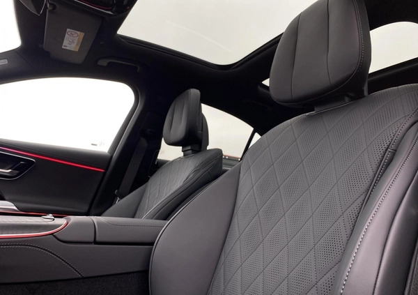 Mercedes-Benz Klasa E cena 389900 przebieg: 1000, rok produkcji 2023 z Łomża małe 106